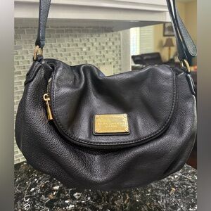 Marc Jacobs Q Natasha 
Crossbody Re-edition 2022